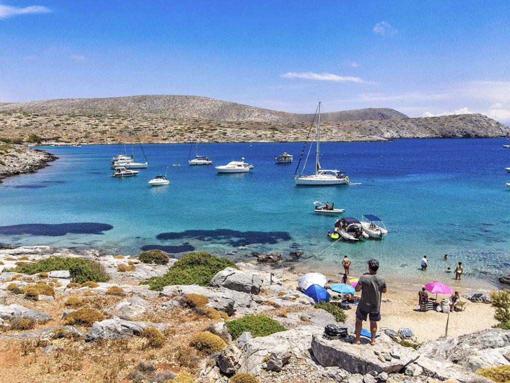 Тури на вітрильному човні до острова Діа на Криті